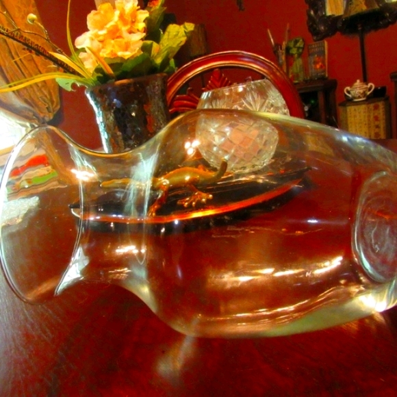 Vintage Large Fluted Clear Smooth Glass Vase - Picture 4 of 7